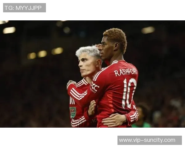 曼联提前召回21岁中场科利尔西布朗出场12次表现引关注